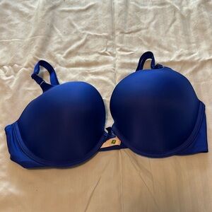 36 D Dark Royal Blue Victorias Secret push-up tshirt Bra